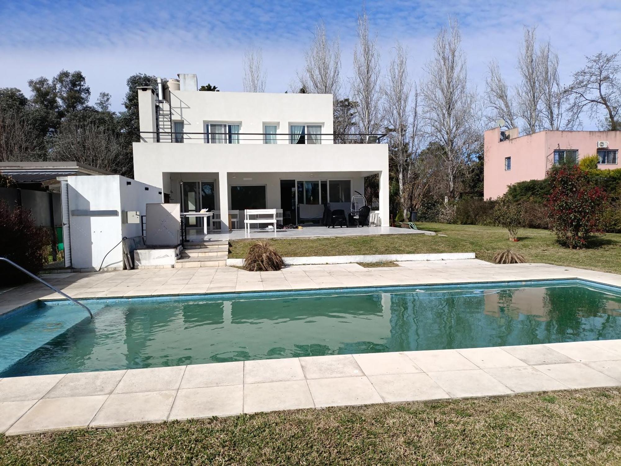 Casa Ravi * Pilar (Buenos Aires)